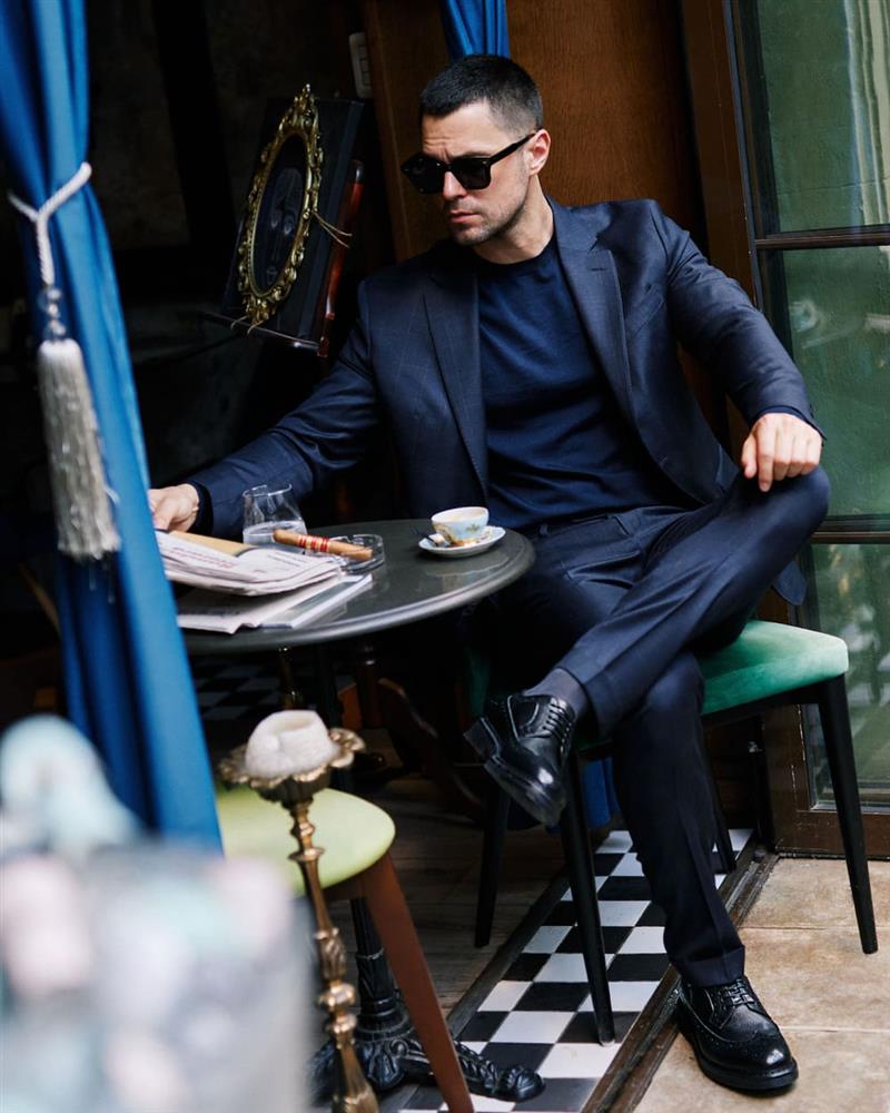 Pantofi semi-brogues
